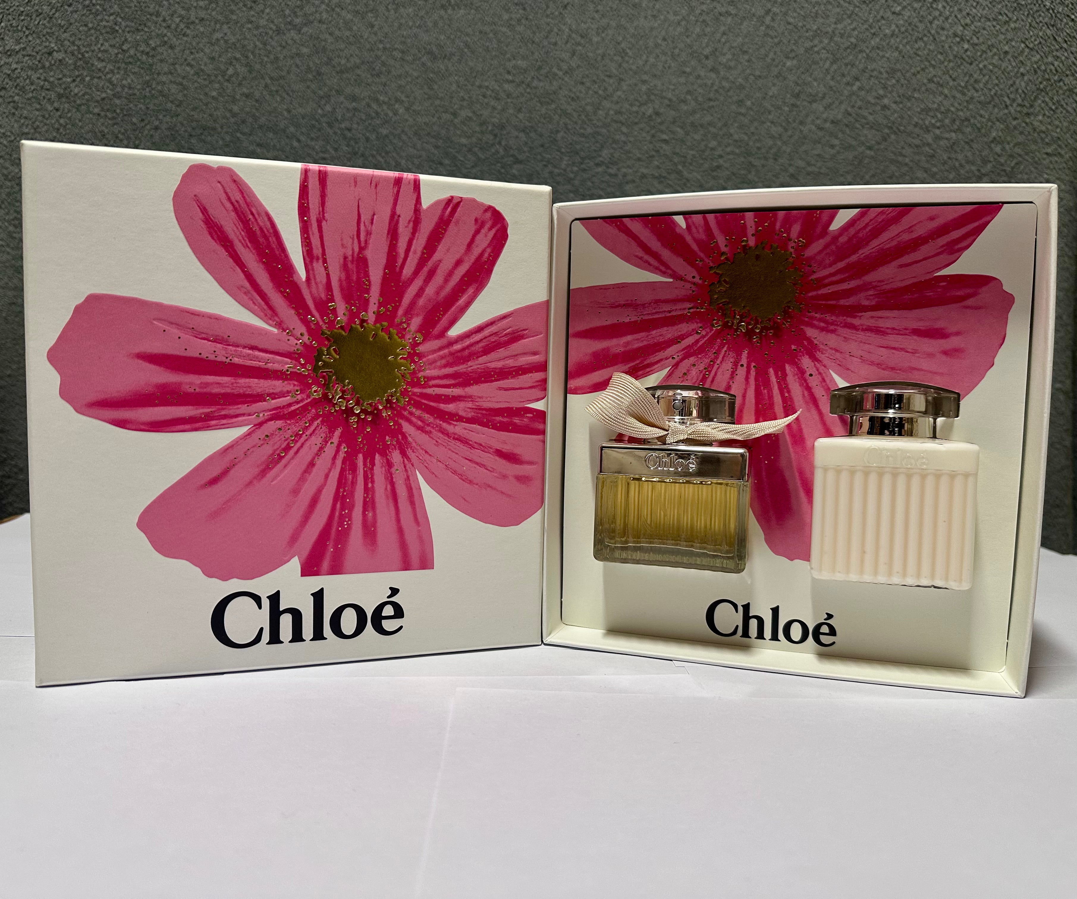 Chloe Signature Set